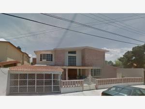 Casa en venta en Del Valle, Ramos Arizpe — foto 2 de 11