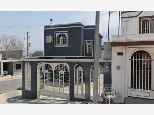 Casa en Colinas del Valle, Monterrey, Nuevo León