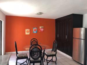 Casa en renta en Portales de Aragón, Saltillo — foto 3 de 27