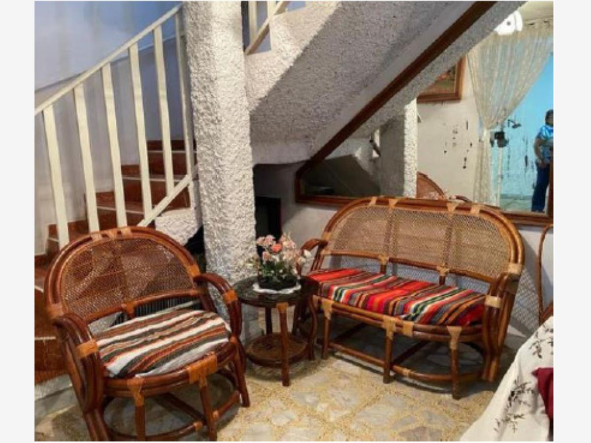 Casa en venta en Viveros de Xalostoc, Ecatepec de Morelos — foto 1 de 8