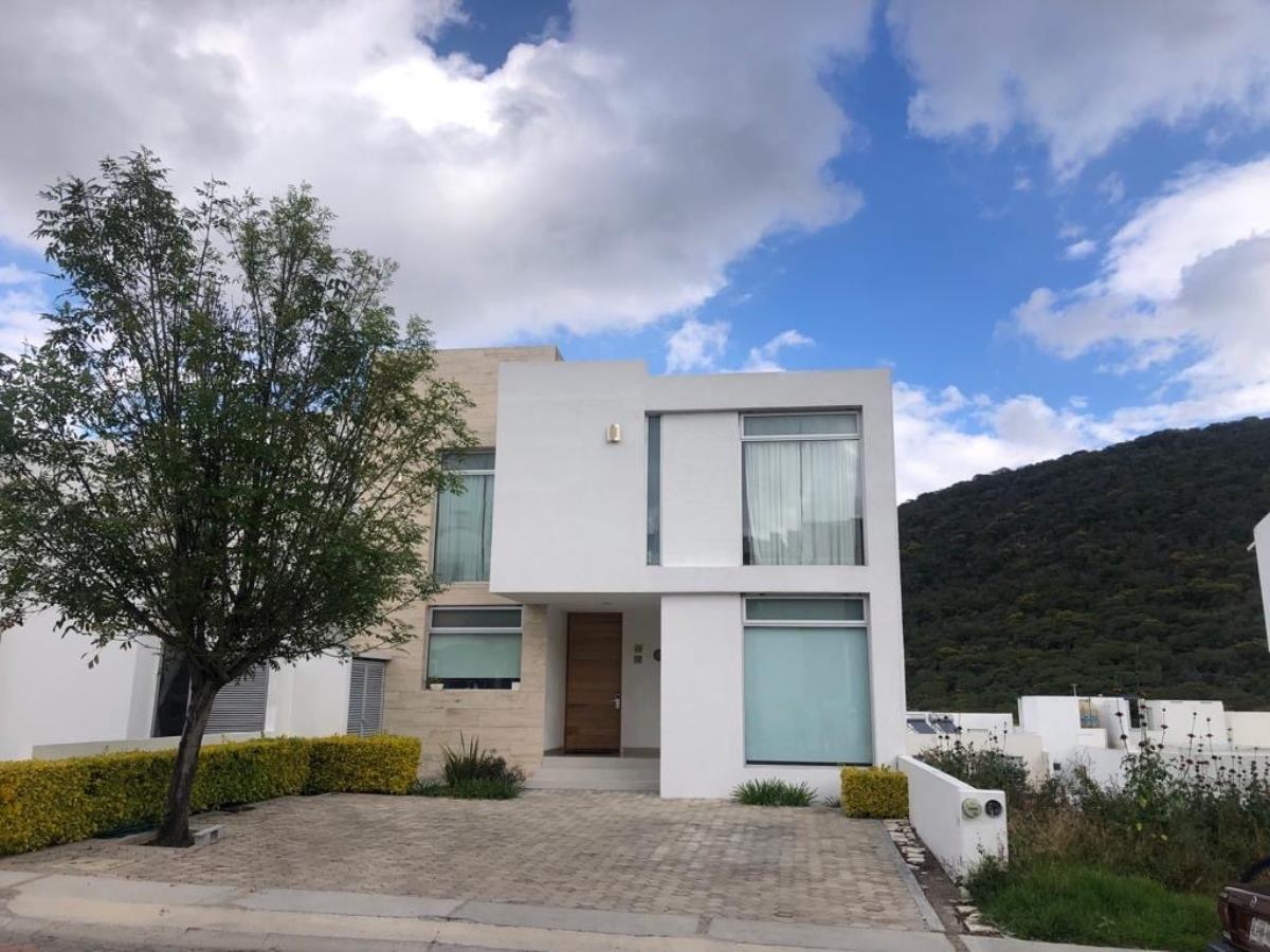 Casa en venta en Cumbres del Cimatario, Huimilpan — foto 1 de 18