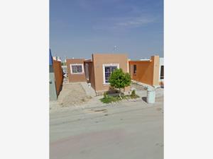 Casa en venta en Loma Real, Reynosa — foto 2 de 6