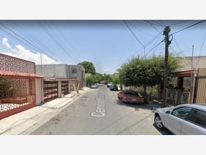 Casa en venta en Las Puentes Sector 2, San Nicolás de los Garza — foto 3 de 7