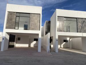 Casa en venta en Los Viñedos, Torreón — foto 2 de 17