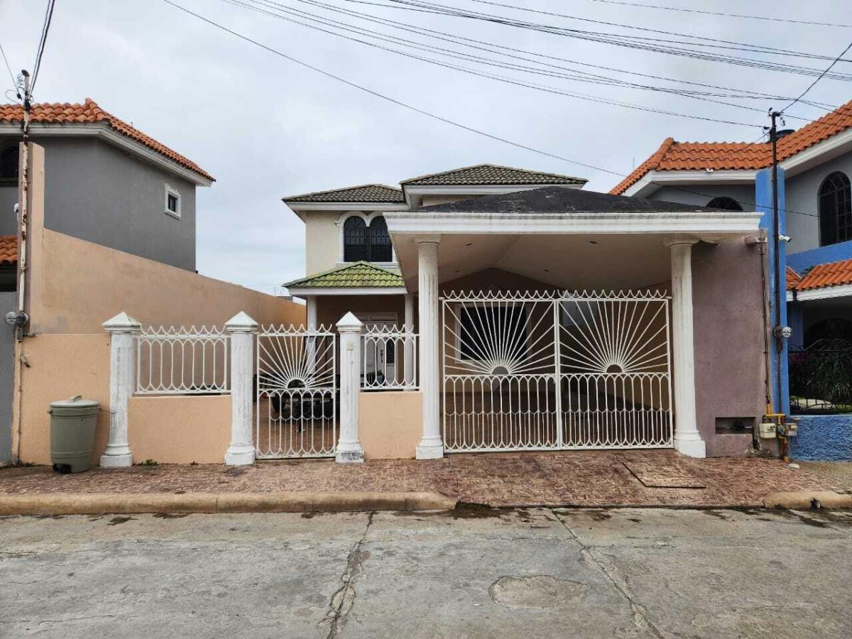 Casa en venta en Estadio, Ciudad Madero — foto 1 de 23
