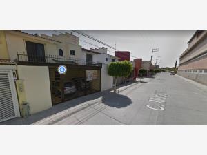 Casa en venta en Arboledas de Ibarrilla, León, Guanajuato