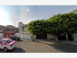 Casa en venta en Valle de Aragón 3ra. Sección Oriente, Ecatepec de Morelos — foto 2 de 13