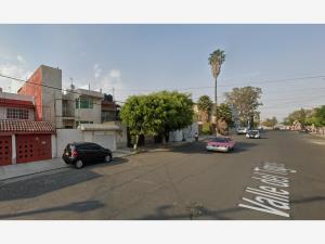 Casa en venta en Valle de Aragón 3ra. Sección Oriente, Ecatepec de Morelos — foto 3 de 13