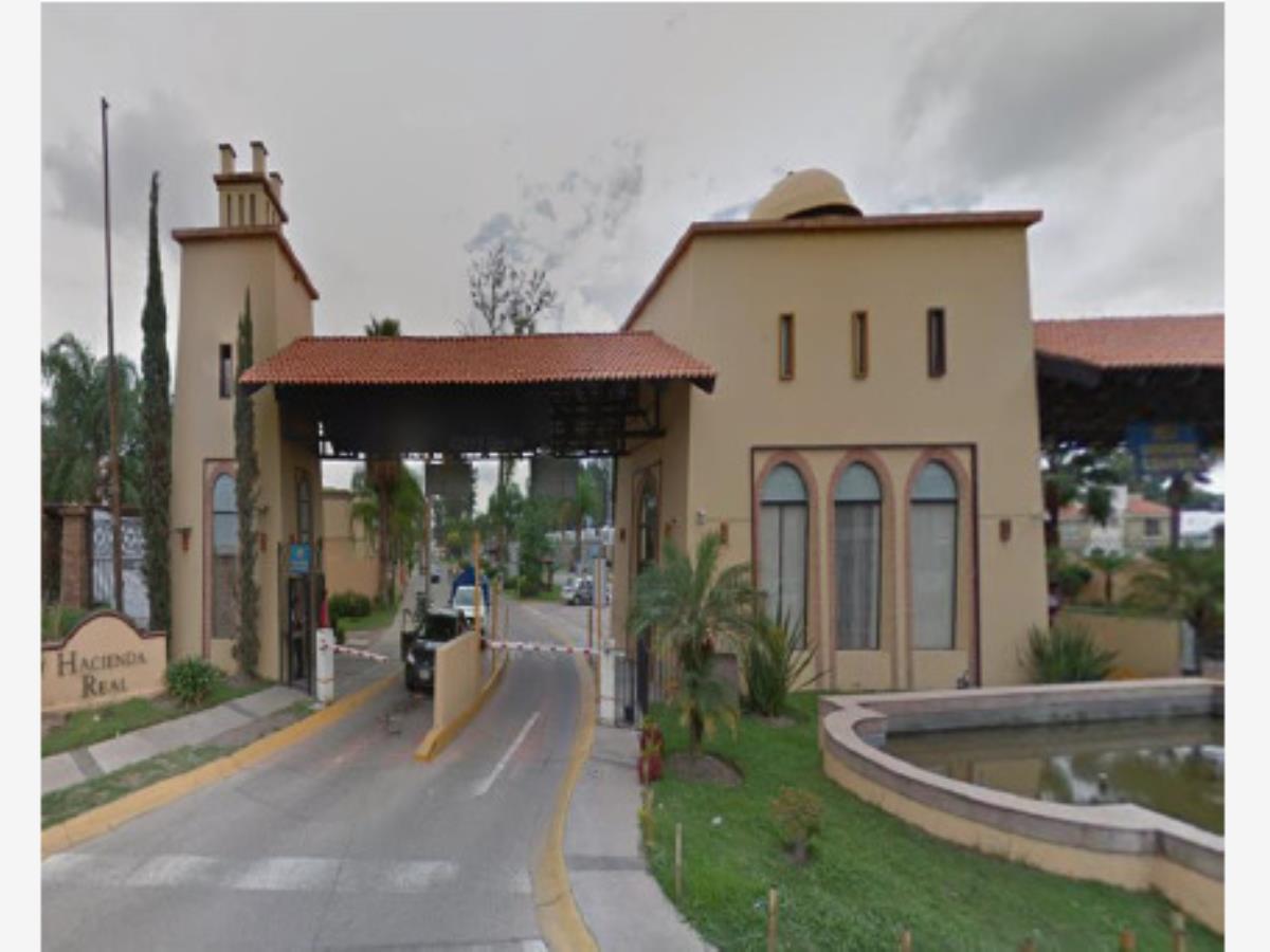 Casa en venta en Hacienda Del Real, Tonalá — foto 1 de 8