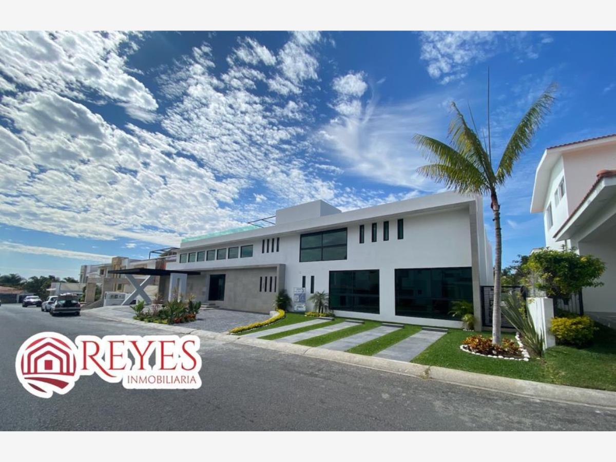 Casa en venta en Lomas de Cocoyoc, Atlatlahucan — foto 1 de 56