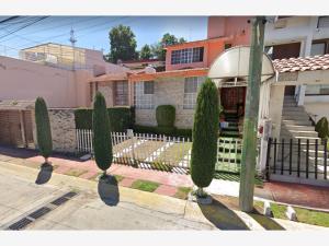 Casa en venta en Jardines de Satelite, Naucalpan de Juárez, México