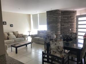Casa en renta en El Cortijo, Irapuato — foto 2 de 20