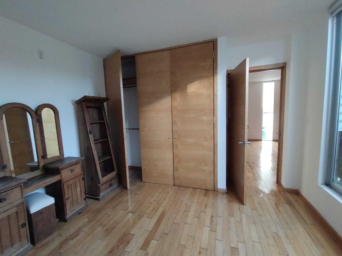 Casa en venta en Fuentes de Tepepan, Tlalpan — foto 1 de 18
