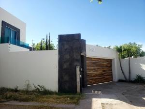 Casa en venta en Jardines de Santa Fe, Culiacán — foto 2 de 49