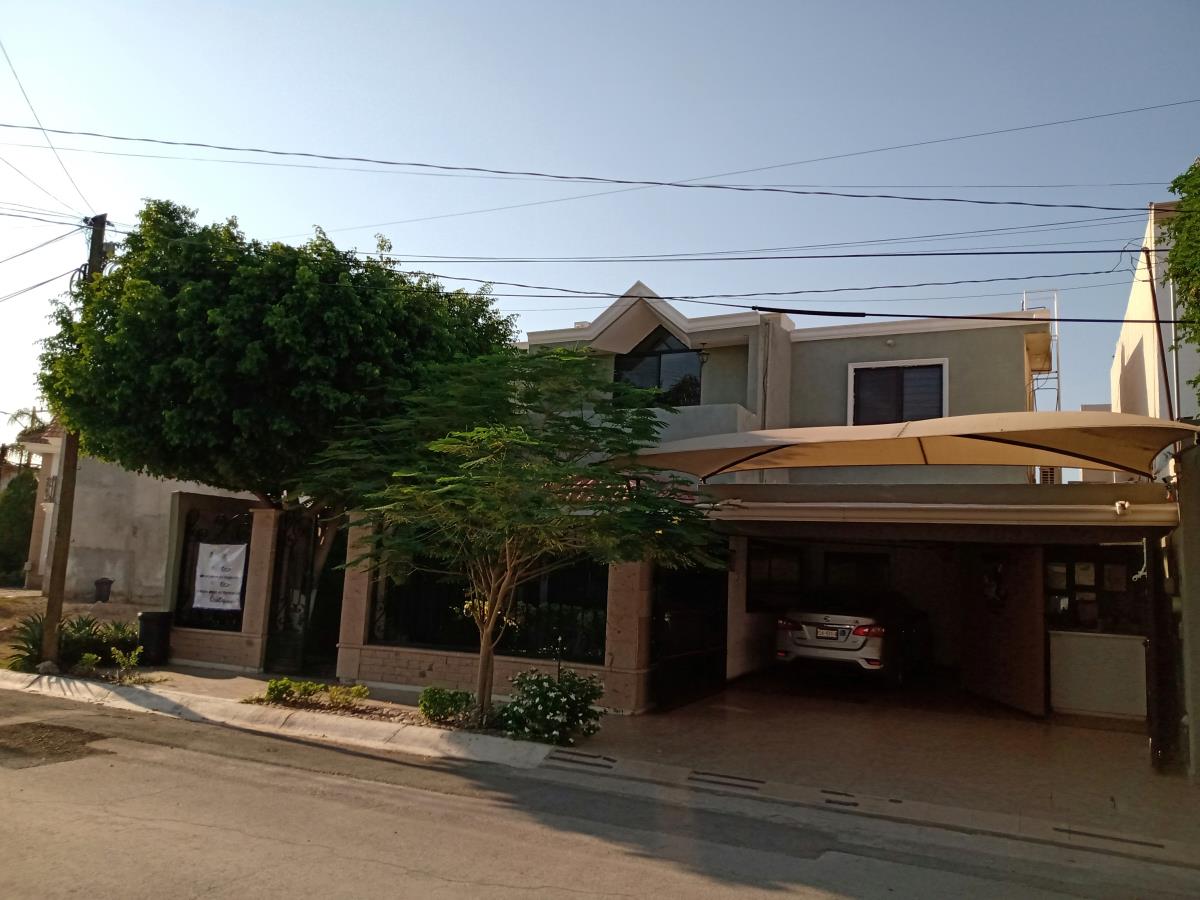 Casa en venta en Quintas San Isidro, Torreón — foto 1 de 31