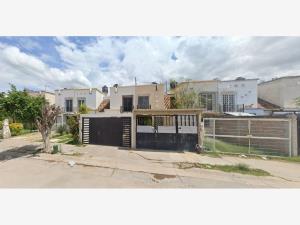 Casa en Colinas del Carmen, León, Guanajuato