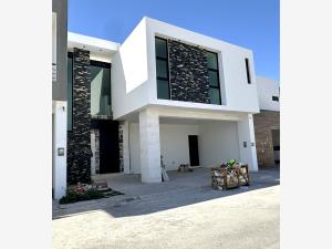 Casa en venta en Los Viñedos, Torreón — foto 2 de 15
