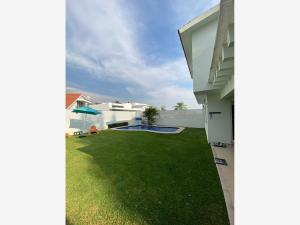 Casa en venta en Lomas de Cocoyoc, Atlatlahucan — foto 2 de 11