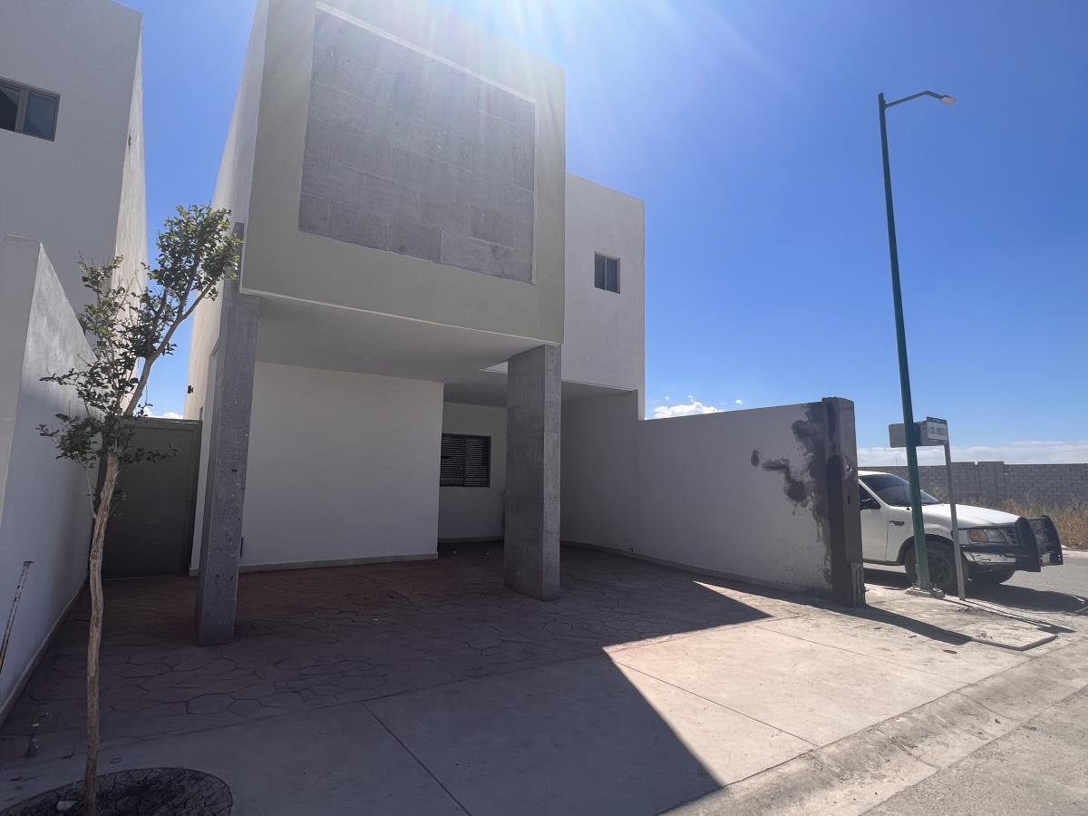 Casa en venta en Santa Fe, Torreón — foto 1 de 16