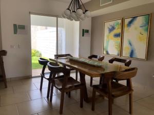 Casa en venta en Veredas de Santa Fe, Torreón — foto 3 de 17