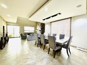 Casa en venta en Real del Nogalar, Torreón — foto 3 de 30