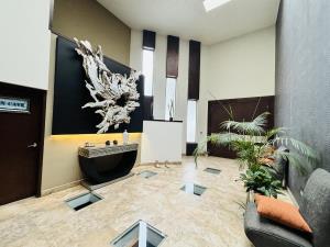 Casa en venta en Real del Nogalar, Torreón — foto 2 de 30
