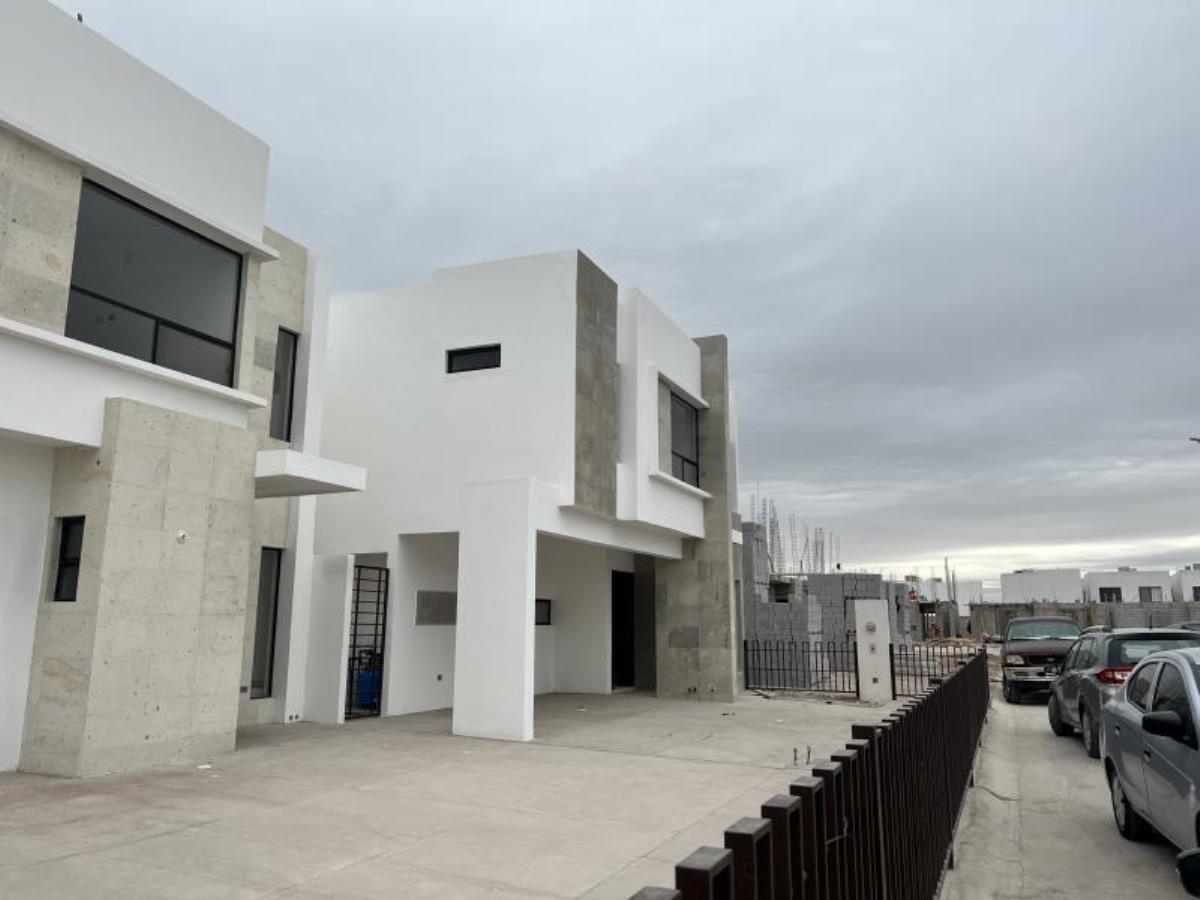 Casa en venta en Los Viñedos, Torreón — foto 1 de 15