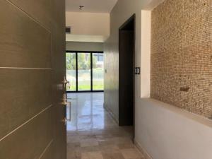 Casa en venta en Altozano la Nueva Laguna, Gómez Palacio — foto 2 de 14