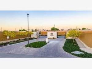 Terreno en venta en El Cardenchal, Torreón — foto 2 de 3