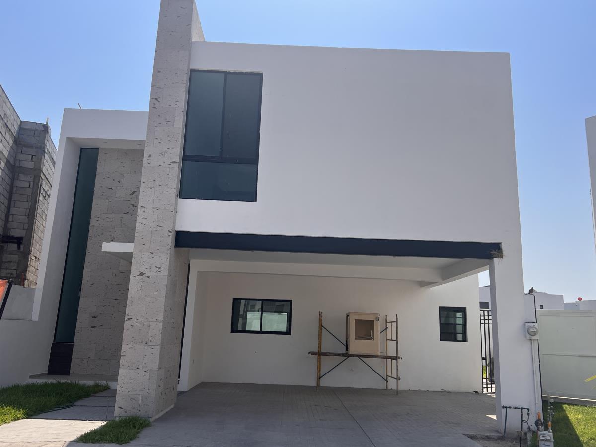 Casa en venta en Los Viñedos, Torreón — foto 1 de 15