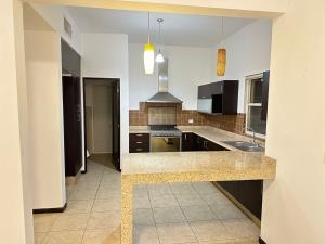 Casa en renta en Residencial Senderos, Torreón — foto 2 de 35