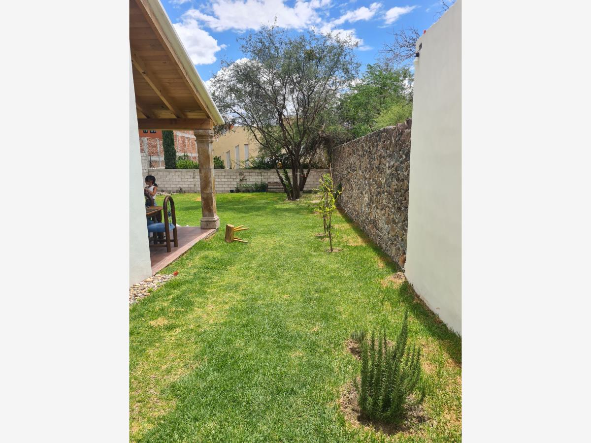 Casa en venta en Villa de los Frailes, San Miguel de Allende — foto 1 de 27