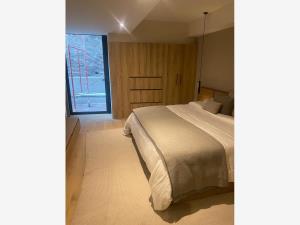 Departamento en venta en Bosque de las Lomas, Miguel Hidalgo — foto 3 de 12