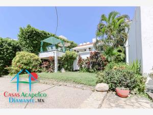 Casa en venta en Marina Brisas, Acapulco de Juárez — foto 3 de 68
