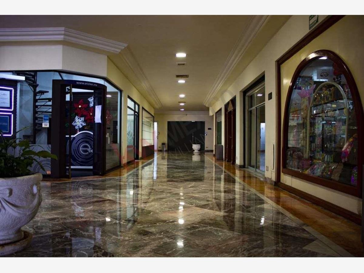 Local en venta en Los Gavilanes, León — foto 1 de 16