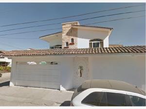 Casa en remate en Pitillal Centro, Puerto Vallarta, Jalisco