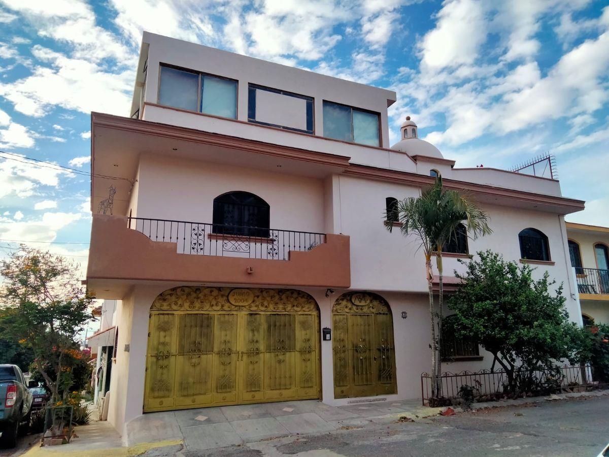Casa en venta en Las Brisas, Tepic — foto 1 de 12