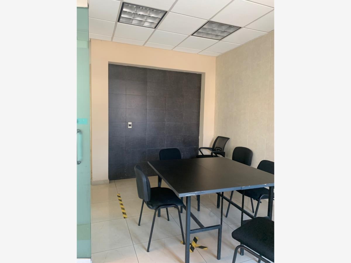 Edificio en renta en Tepic Centro, Tepic — foto 1 de 49