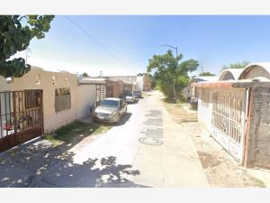 Casa en venta en Amistad, Torreón — foto 3 de 5