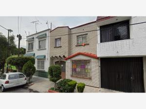 Casa en Guadalupe Victoria, Gustavo A. Madero, Ciudad de México
