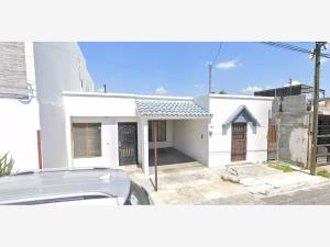 Casa en venta en Torres de Santo Domingo, San Nicolás de los Garza — foto 3 de 7