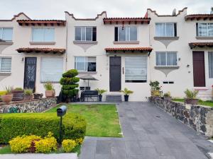 Casa en venta en Miguel Hidalgo 3A Sección, Tlalpan, Ciudad de México Casa en venta en Miguel Hidalgo 3A Sección, Tlalpan, Ciudad de México