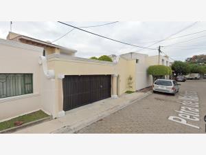 Casa en Bosques del Acueducto, Querétaro, Querétaro