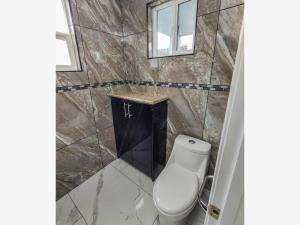 Casa en venta en Lomas Conjunto Residencial, Tijuana — foto 3 de 30