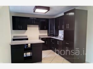 Casa en venta en Valle Dorado, Ensenada — foto 2 de 21
