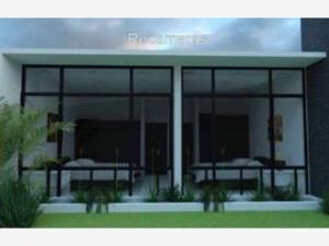 Casa en Lomas de Cocoyoc, Atlatlahucan, Morelos