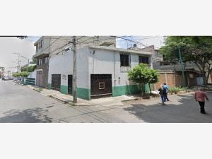 Casa en venta en Paraje Zacatepec, Iztapalapa — foto 2 de 12