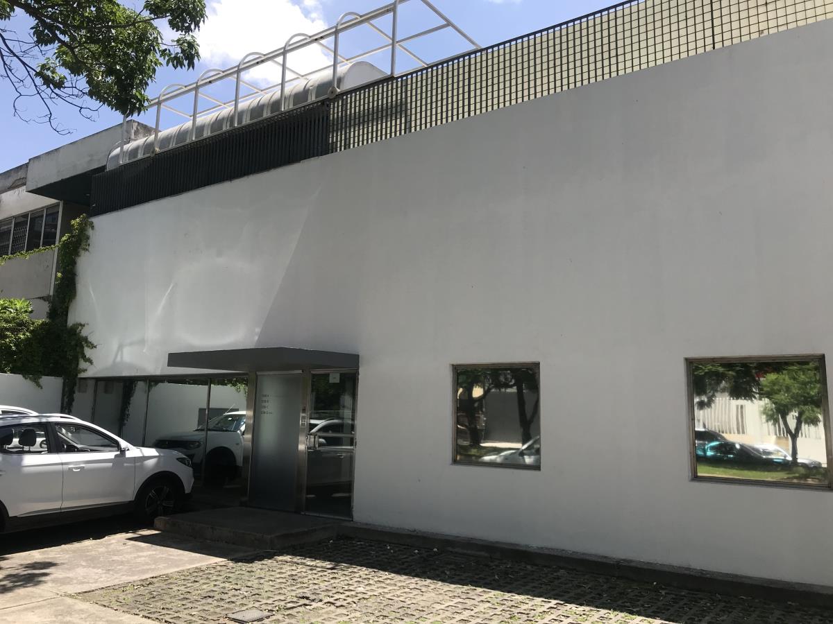 Oficina en renta en Lomas del Country, Guadalajara — foto 1 de 6