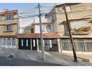 Casa en venta en San Juan de Aragón VI Sección, Gustavo A. Madero — foto 3 de 9