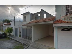 Casa en venta en 15 de Mayo, Tepic — foto 3 de 11
